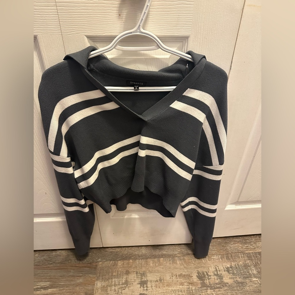 Knit sweater